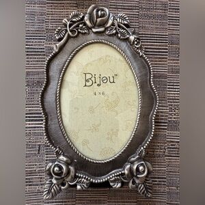 VTG‎ Bijou Pewter Silver Tone Oval Metal Picture Frame Rose Flower Cottagecore J